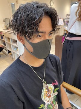 テトラ バイ ネオリーブ 横浜西口店(tetra by neolive) 横浜★センターパートのツイストスパイラル