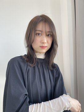 エクリ シセイドウ 麻布十番店(equri×SHISEIDO) 【麻布十番】ミディアムヘア