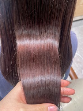 フォンド 津田沼(fond.) 黒髪/グレーベージュ/レイヤーロング/前髪パーマ/津田沼