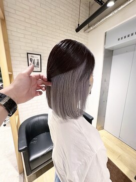 トゥルース 獨協大学前店(Hair&Make TRUTH) 艶インナーシルバー