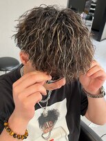 アイズ 海老名(AIZU)&nbsp;ツイストスパイラルパーマ メンズカット メンズパーマ マッシュ