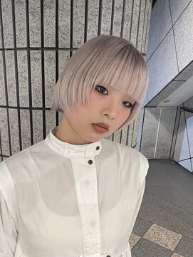 ダブ アオヤマ(DaB AOYAMA) 【極限まで白い！】ホワイトブリーチ＆ミニボブ