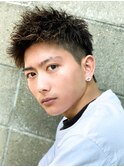 アップバングツーブロックバーバーフェードツイストメッシュ