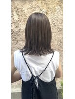 メゾン(MAISON)&nbsp;白髪ぼかしハイライトボブ