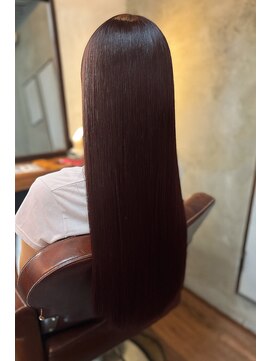 スローネ(THRONE) 縮毛矯正で艶髪／20代30代40代／新宿／髪質改善