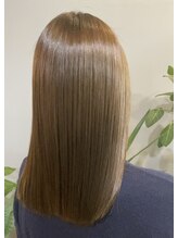 キュアプラス(CURE+)&nbsp;髪質改善トリートメント縮毛矯正