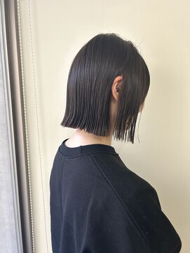 ペスカケイクリエイティブ(PESCA K-CREATIVE) シアーカラー×ミニボブ