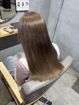 メゾンウィット(Maison Wit) ミルクティーグレージュ