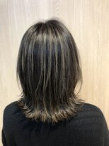 プランタンアヴェダ(printemps AVEDA)&nbsp;白髪ぼかしハイライト