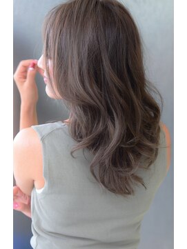 トリコ心斎橋(trico) 透明感UP外国人風イルミナカラー★フェミニンロング