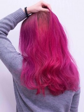 クアトログランシュ 水戸店(QUATRO×GranCieux) 【QUATRO】ルージュレッドカラー