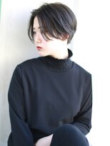 バース(BIRTH)&nbsp;天神【BIRTH】無造作カール×センターパートショートスタイル 2