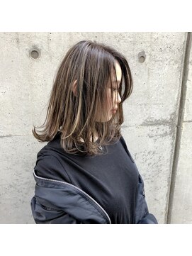 トルネード(TORNADO) 外国人風ハイライト 透明感グレージュ☆