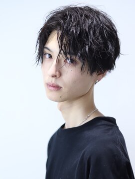 リップス 渋谷(LIPPS) 前下がり縦落ちスパイラル