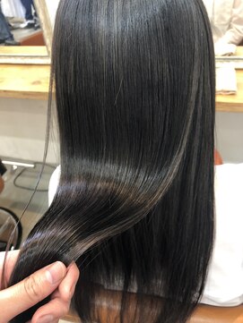 ネイヴィル(navile) オリーブカラー×髪質改善ストレート