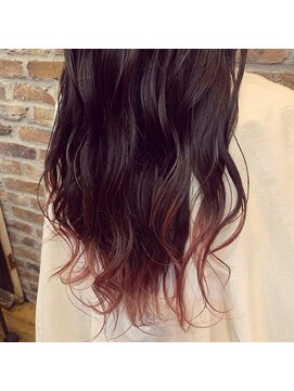 エミュー ラ ピエス(emu la piece) ピンクグラデーション/ダブルカラー/フレンチガーリー/うる艶髪