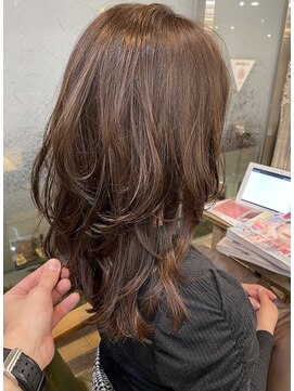 アリスバイアフロート 自由が丘(ALICe by AFLOAT) レイヤーカット