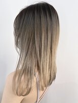 ブルーアンドカンパニー(BLUE&Co.)&nbsp;グラデーション