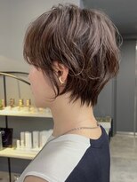 ジアン テラス(GIEN TERRASSE)&nbsp;#大人ショート #脱白髪染め白髪ぼかしハイライト#くびれショート