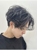 スーツ/短髪/ツーブロック/東感/モテる/黒髪/シークレットパーマ