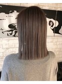 ミルクティーベージュ切りっぱなしボブ【grow北千住】