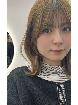 メルバイグラフ 梅田(mel by GRAFF) 可愛くなりすぎない大人顔まわりレイヤーカット