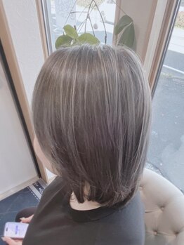 ブルー(BLUE)の写真/【庄内通駅/23時まで営業】大人女性の為の上質な空間で、至福のひと時をお届け＊髪のお悩み解決はお任せ♪