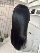 ペレ 栄 アネックス(PELE栄ANNEX) 韓国 くびれロング レイヤー ワンホンヘア 小顔前髪