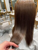 ヘアーワークス ボナ ウニクス店(HAIR WORKS bona)&nbsp;ナチュラルブラウンの艶めきストレートロング/艶感/TR/髪質改善