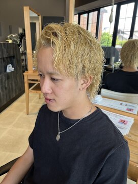 ヘアー ル シェーヌ ワンセカンド(hair le chene 1/2) ツイストスパイラル/メンズウルフ