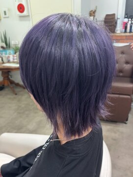 ルネラトーキョー(RUNERA TOKYO) パープル、紫カラー／ウルフ、ウルフカット