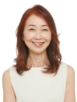 ディスコ(disco)&nbsp;大人女性のための艶レイヤー　小顔×白髪ぼかし