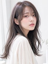 【イルミナカラー】ツヤと透明感を同時に求める人向きのカラー。髪のダメージを抑え、透明感・ツヤ感を出す