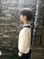 リリー(LiLy)&nbsp;刈り上げショート