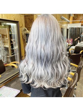 ユートピア(U topia) ハイライトカラー/オリーブカラー/町田/ハイトーン