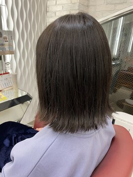 クオリス 赤塚店(QUALIS) 10代20代30代/外ハネボブ/肩上ボブ/ワンレン/ボブ