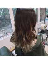 ミューズジャルダン(MUSE jardin)&nbsp;グラデーションカラー×セミロング