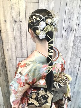 ヘアースペース ムーン(Hair Space MOON) 編みおろし、水引、金伯、早朝のヘアセットと着付けお任せ下さい