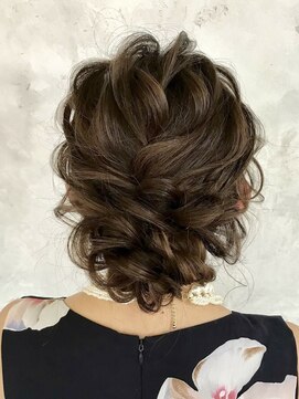 グロウ 上野御徒町(grow) ヘアアレンジ