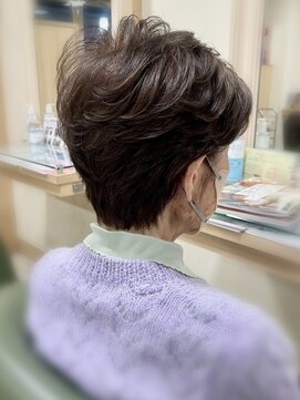 アエラス(Aeolus) ミセスショート