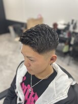 ベガ(VEGA)&nbsp;ツーブロック、フェード