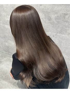 ルイス(L'wis) ブリーチなしグレージュ学割U24ケアブリーチ渋谷10代20代30代