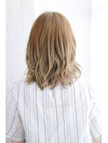 シュシュット(chouchoute)&nbsp;レイヤーカットウェットヘアデザインカラーオリーブベージュ/194