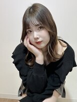 レヴィア(REVIA)&nbsp;レディースミディアムレイヤースタイル韓国