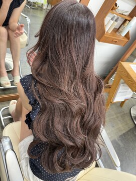 ポール(pole) 札幌白髪ぼかしハイライト ピンクベージュ×レイヤーカット