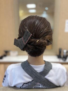 美容室 ルミネ 金箔がアクセント！お祭りヘア！