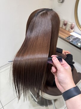 アッシュ 中野坂上店(Ash) 【30・40代おすすめ♪】艶髪×ど真ん中ストレート×大人レディ