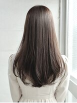 スージー(Suzy)&nbsp;柔らかグレージュ◎艶間ロング