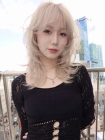 スタニング 渋谷(STUNNING.)&nbsp;ホワイトベージュ／レイヤーカット/ハッシュカット