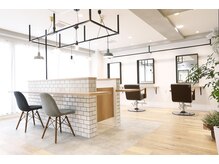 ショートボブ/ブリーチ/顔周りカット/インナーカラー/韓国吉祥寺